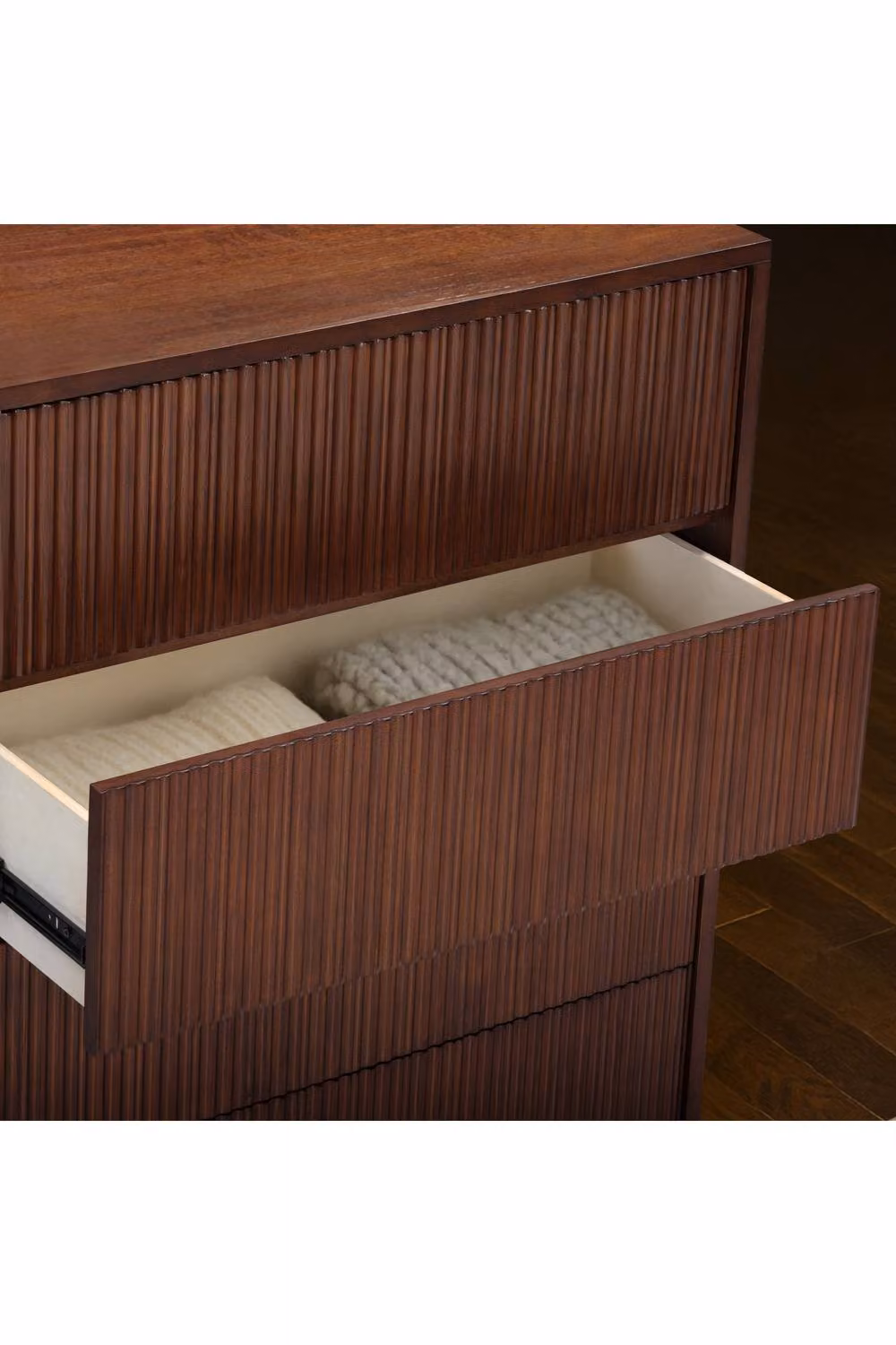 Teamson Home Tremolo 4 Drawer Chest of Drawers in Walnut Brown, H 106.1 x W 51.1 x D 45.7 cm – 4