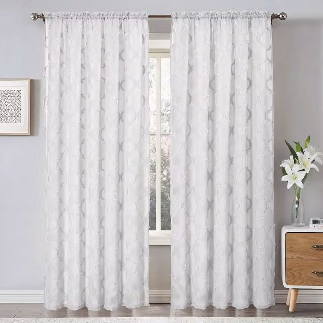 Intimates Shabby Chic Tuft Voile Panel in White, Width: 121.92 cm