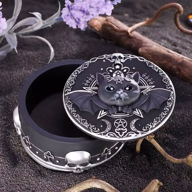 Nemesis Now Cult Cuties Malpuss Trinket Box in Silver and Black, Height: 10.8 cm