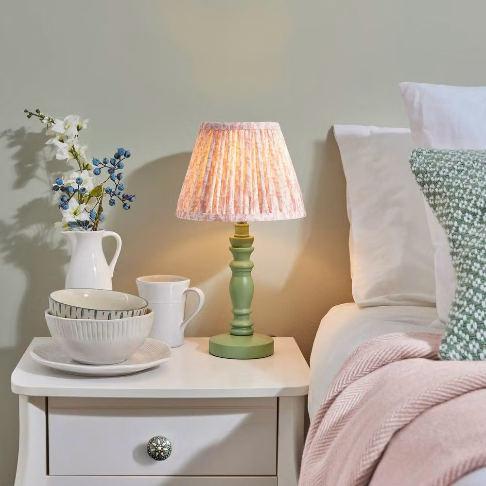 Netlighting Bibury Green Table Lamp with Peach Fabric Leaf Shade and Gold Brass Base – 2