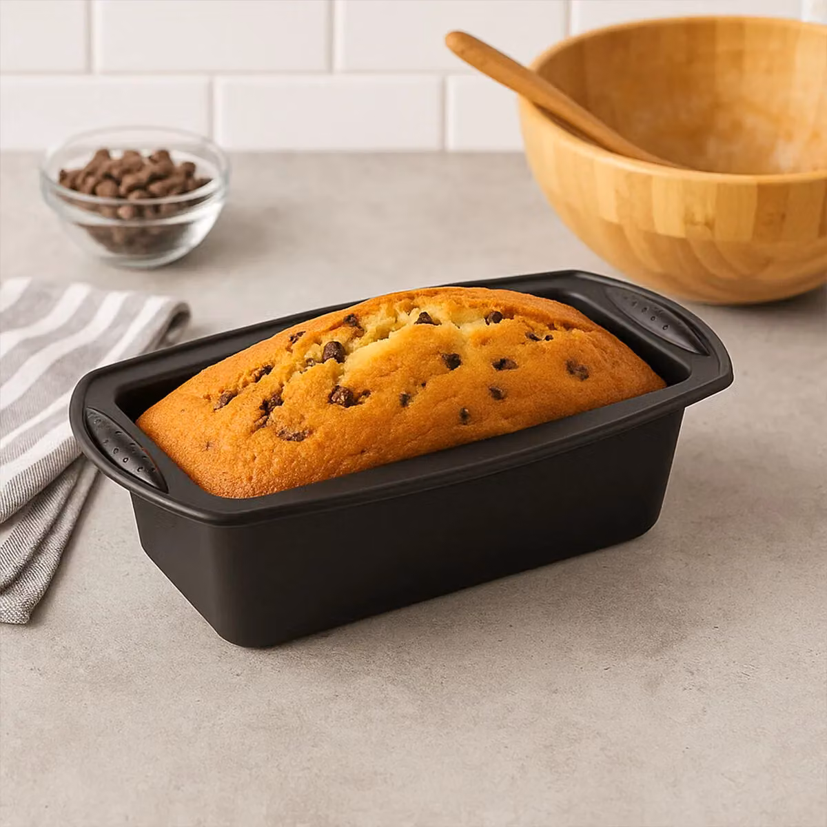 Orsina Black Silicone 2lb Loaf Tin, Non-Stick and Dishwasher Safe Rectangular Bread Mould
