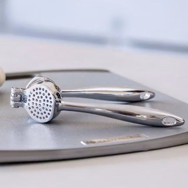 MasterClass Cast Heavy Duty Metal Garlic Press in Silver