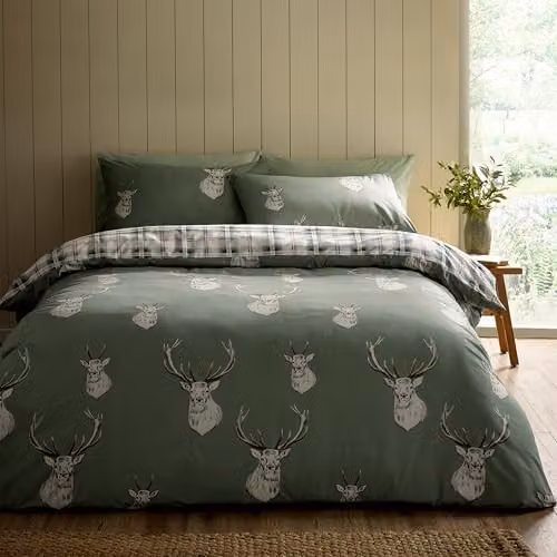 Catherine Lansfield Stag Check Reversible Single Duvet Cover and Pillowcase Set, Green, Duvet Cover: 135 x 200 cm, Pillowcase: 50 x 75 cm – 1