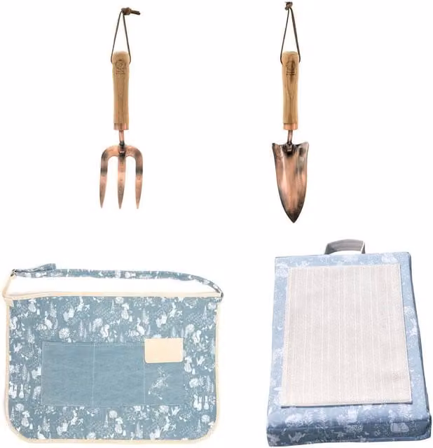 Beatrix Potter Peter Rabbit 4 Piece Stainless Steel Garden Accessory and Tool Set in Baby Blue
