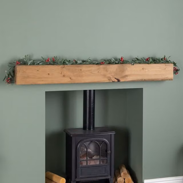 Samuel Alexander 1.90m Festive Christmas Garland with Green Leaves and Red Berries – 1
