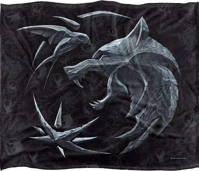 The Witcher Destiny Crest Silky Touch Soft Fleece Throw Blanket, Multicolour, W/D/H: 152 x 127 cm