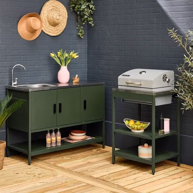 sweeek Outdoor Kitchen with Charcoal Barbecue and 2 Sink Modules in Green