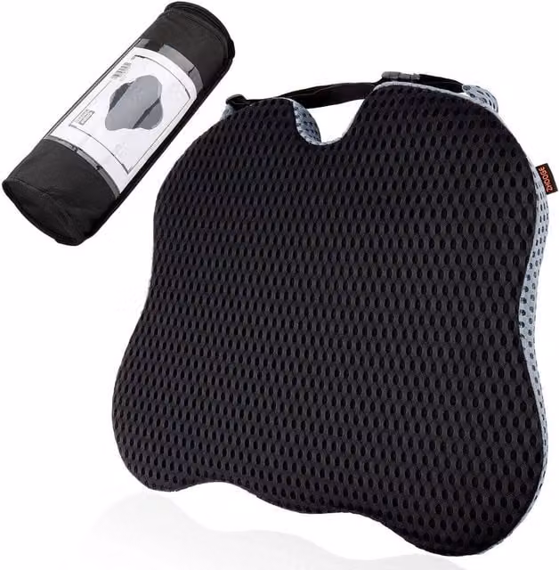 NESTLUNE Memory Foam Wedge Car Seat Cushion in Black, W/D/H: 120 x 135 cm – 1