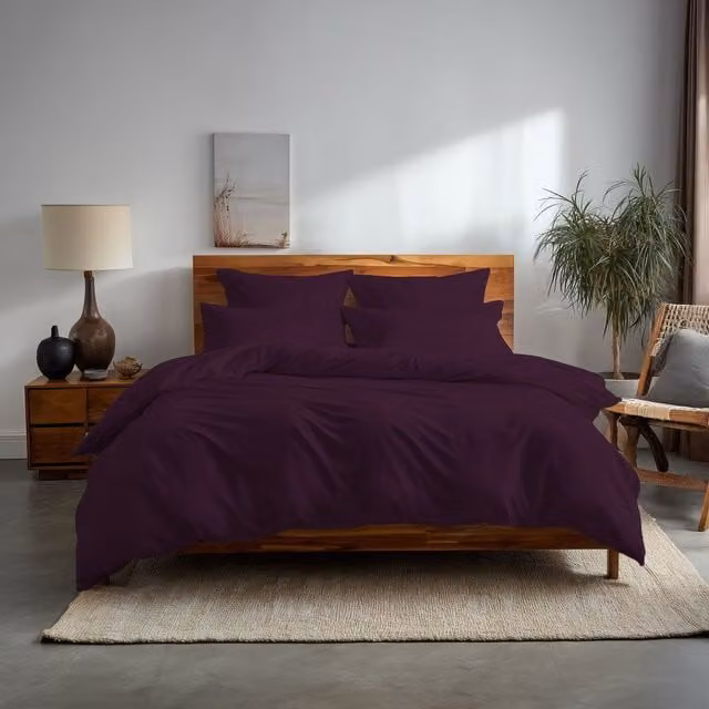 Home Sweet Home UK Plain Dyed Polycotton Double Duvet Cover and Pillowcase Set in Purple with Button Closure – 1