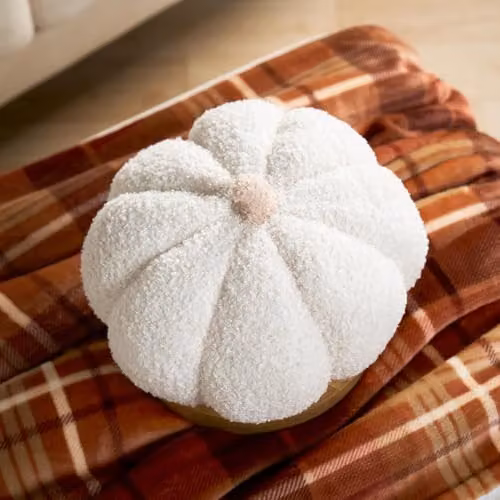 OHS Pumpkin Boucle Fabric Cushion in Cream, W/D/H: 25 x 25 x 15 cm – 2