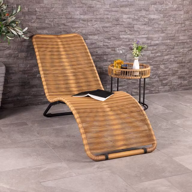 Charles Bentley Zanzibar Rattan Sun Lounger in Brown
