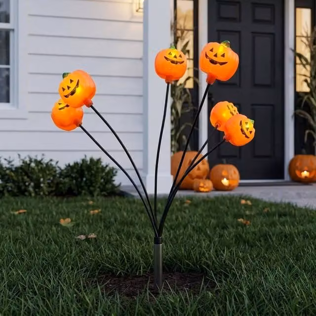 Garden Greatness 6-Stem Jack-O'-Lantern Halloween LED Stake Light in Orange and Multicolour