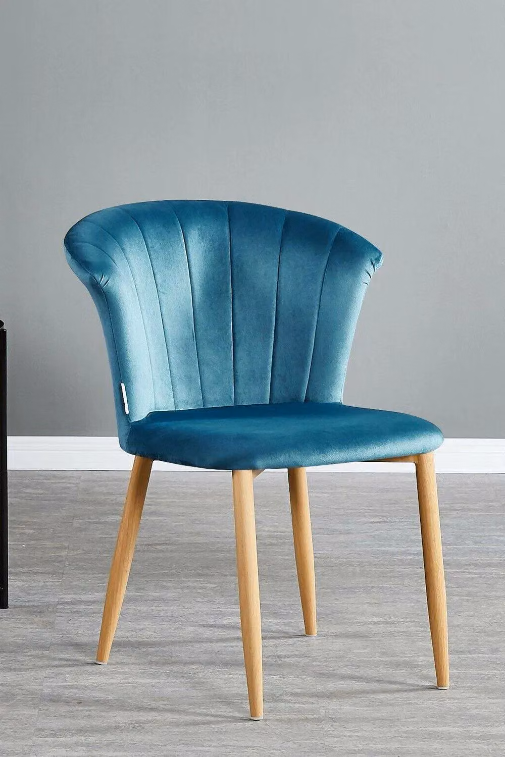 Life Interiors Elsa Single Velvet Dining Chair with Wooden Legs in Blue – 2