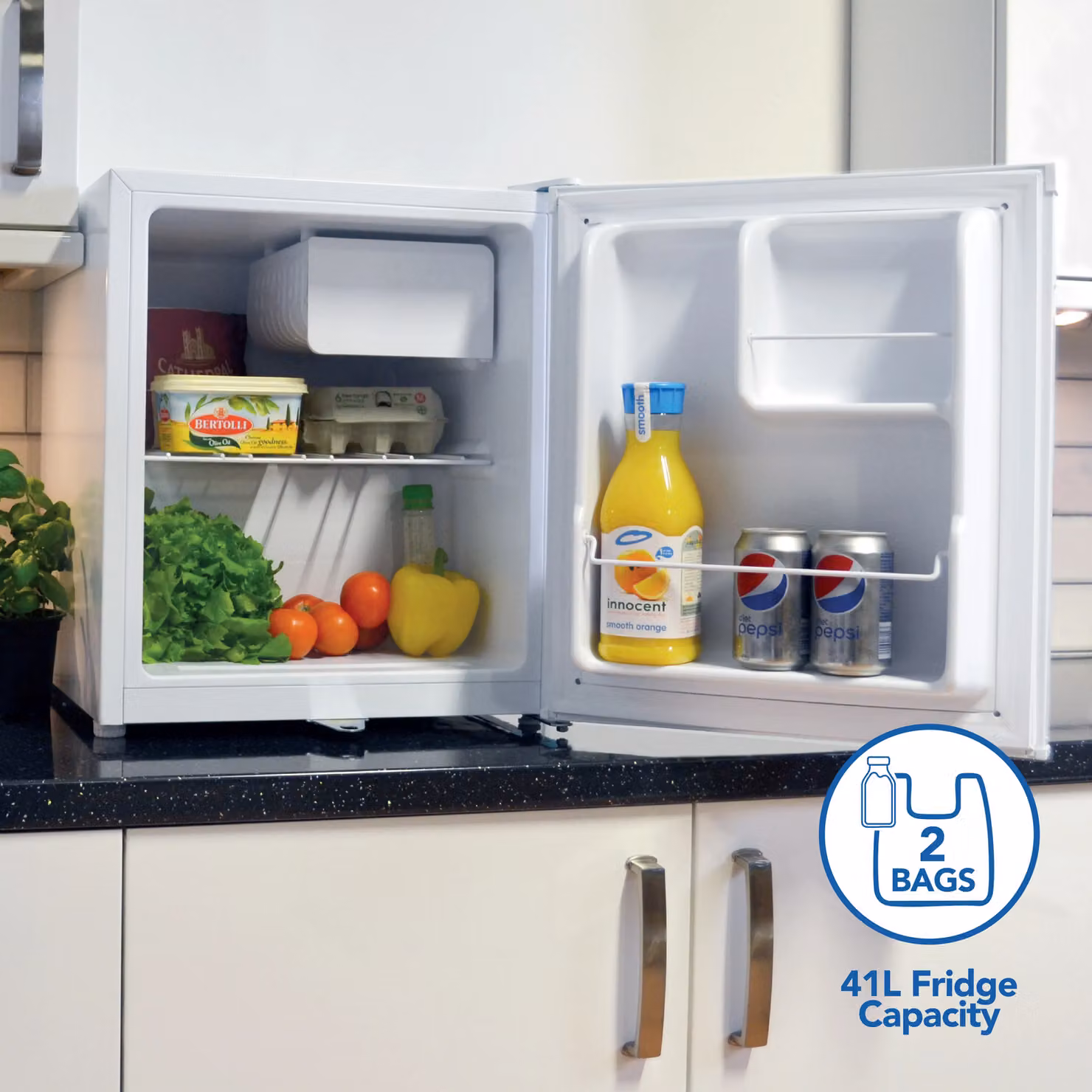 Igenix Lockable Countertop Fridge, 41 Litre, White – 3