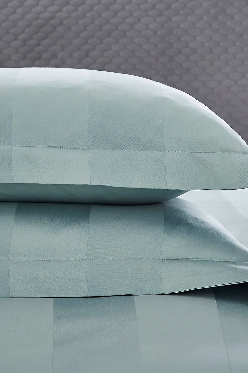 Bedeck of Belfast Serra Luxury 250 Thread Count Cotton Percale Striped Duvet Cover and Pillowcase Set, Green, W: 140 cm, L: 200 cm – 2