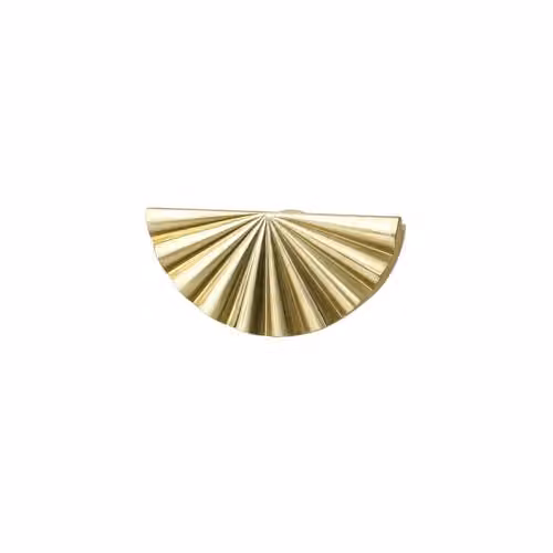 Melody Maison Polished Brass Scalloped Fan Drawer Knobs in Gold and Silver – 3
