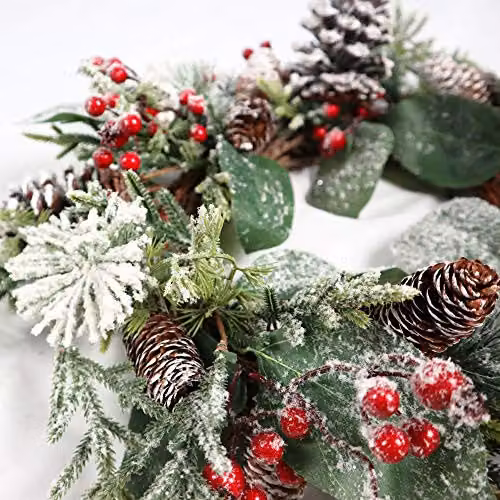 Shatchi Frosty Green Christmas Wreath with Mixed Leaves and Flowers, Diameter: 60 cm – 6
