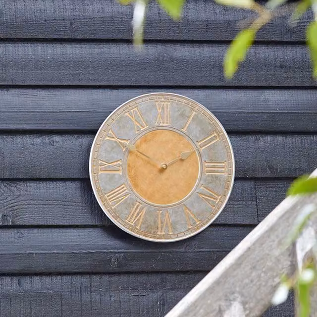 Garden Mile Horus Round Analog Vintage Wall Clock in Grey and Brown