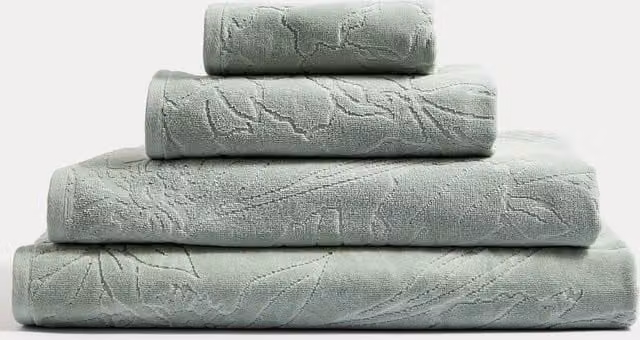 M&S Fluffy Pure Cotton Linear Floral Towel in Green