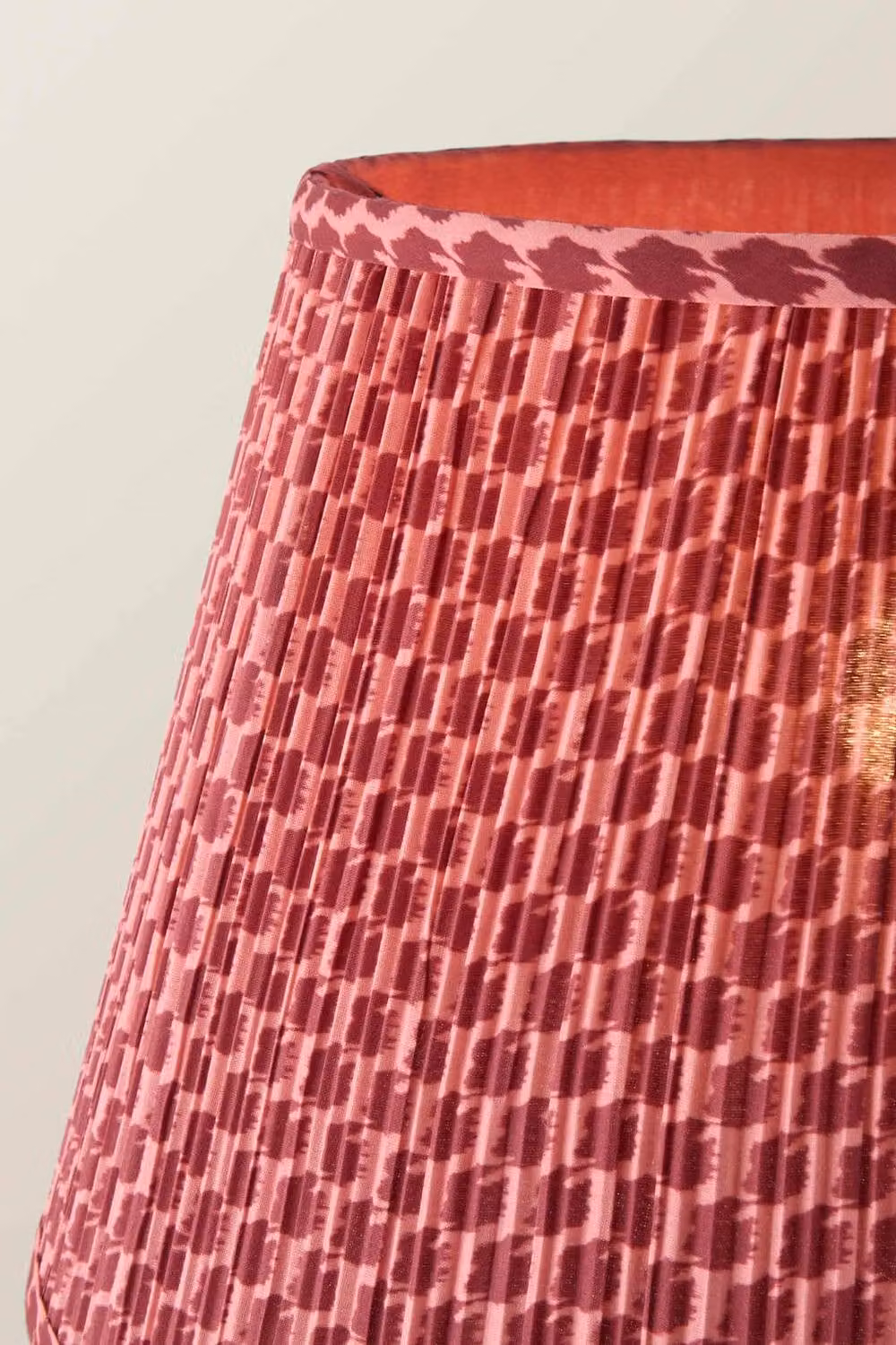 ValueLights Amara Wood Twisted Floor Lamp with Double Pink and Blue Pleated Fabric Shade and Bulb Included – 3