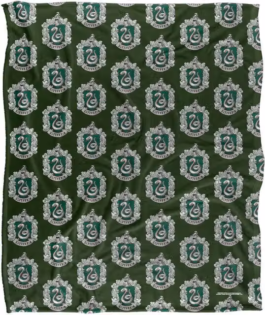 LOGOVISION Harry Potter Slytherin Fleece Throw Blanket, White, Green and Multicolour, W/D/H: 152 x 127 x 1 cm – 1