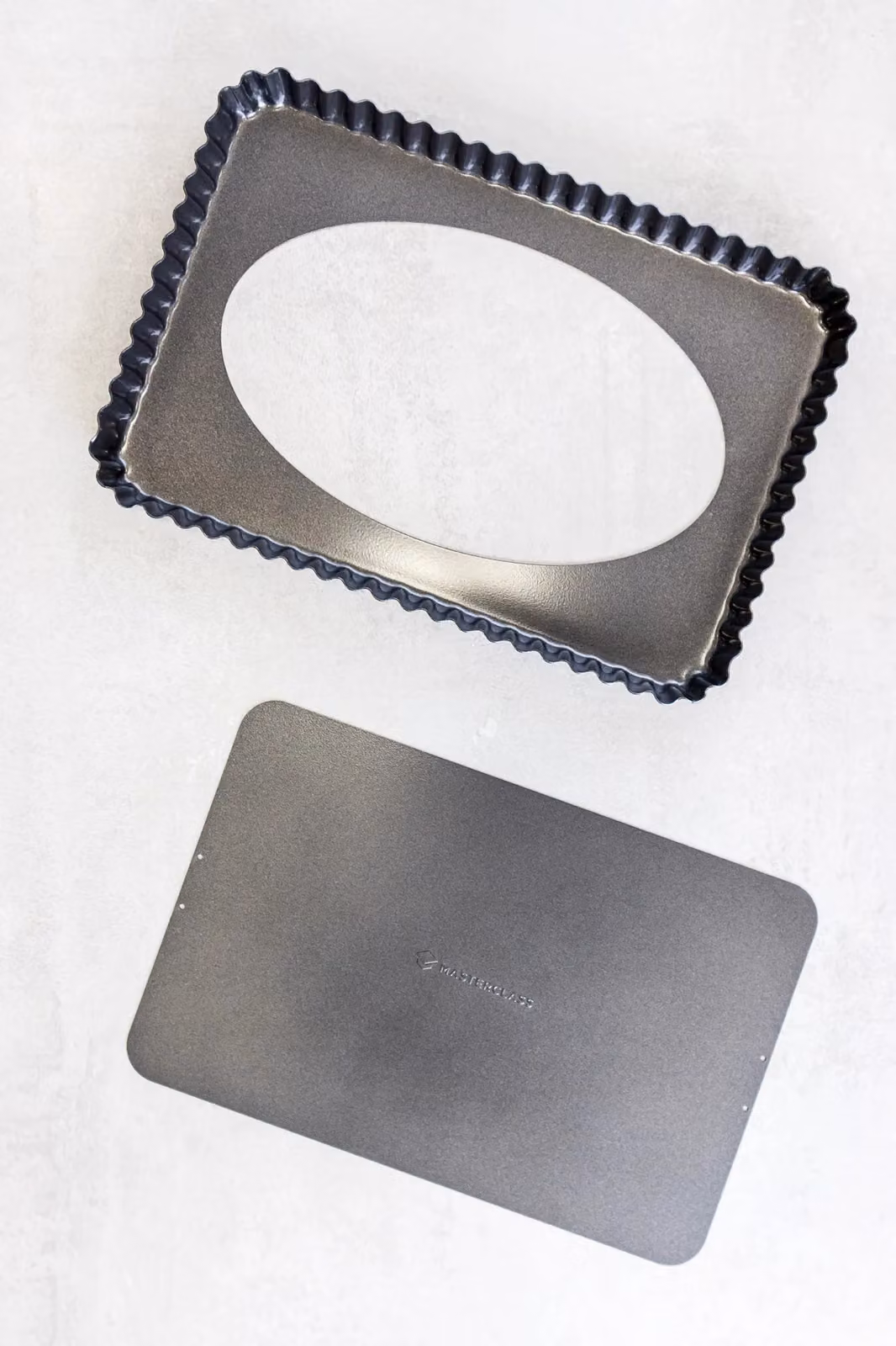 MasterClass Non-Stick Loose Base Fluted Rectangular Tart Tin, Grey – 5