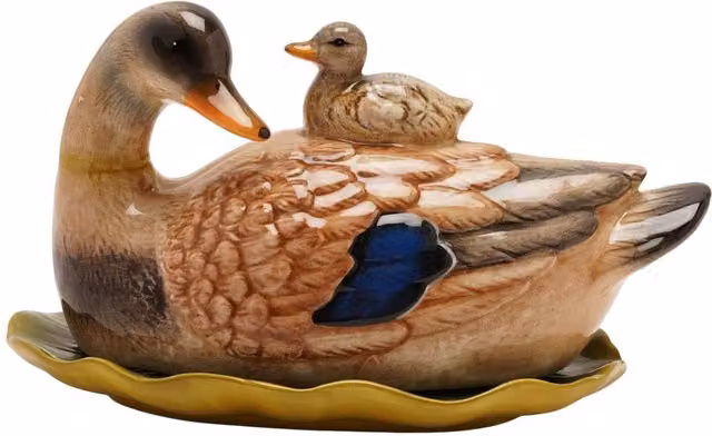 Hestia Glazed Mallard Duck and Duckling Ceramic Butter Dish in Brown with Lily Pad Design – 1