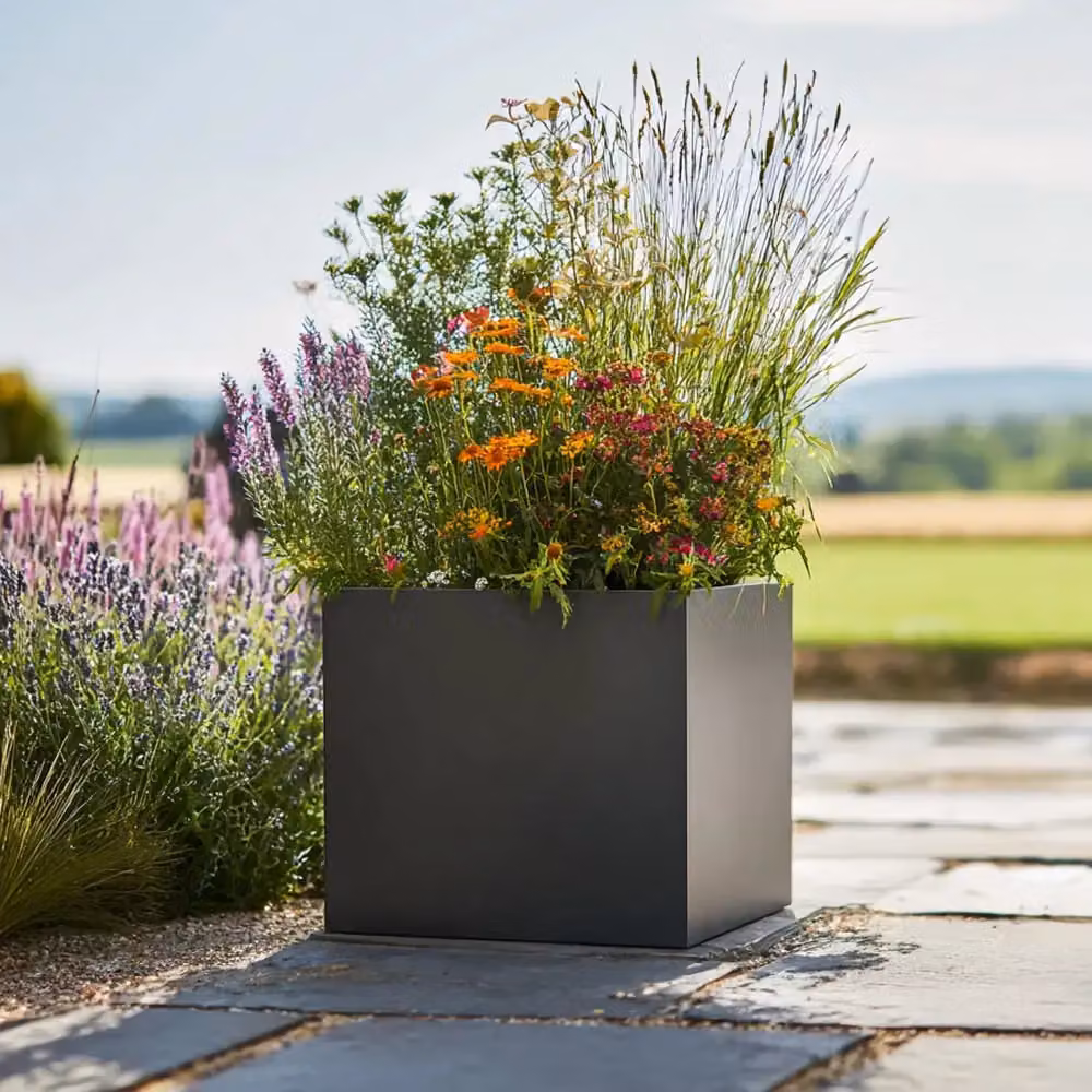Access Garden Products Galvanised Steel Square Planter Tub, Grey, W/D/H: 50 x 50 x 50 cm – 10