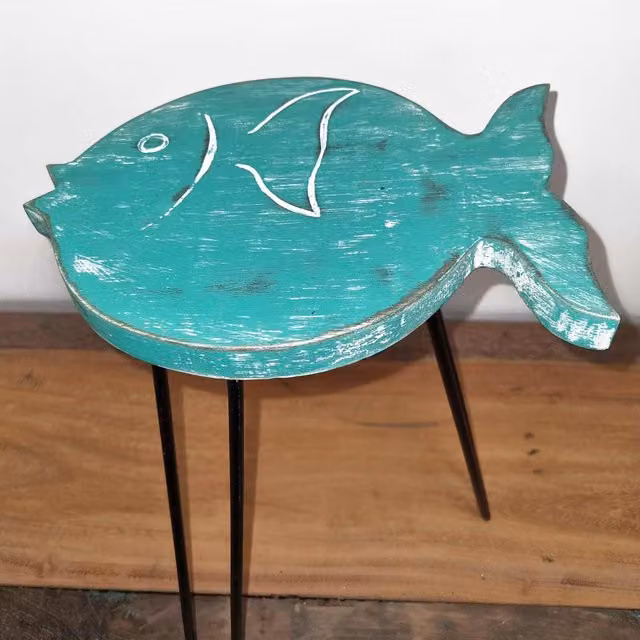 KDMD Rustic Albasia Wood Fish Stand in Petrol Blue