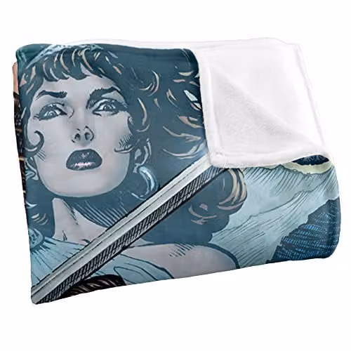 LOGOVISION Wonder Woman Silky Touch Super Soft Fleece Throw Blanket in White and Multicolour, W: 152 cm, D: 127 cm – 2