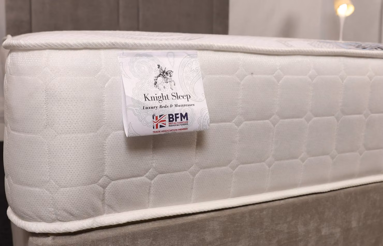 Knight Sleep Hybrid Memory Foam and Coil Spring Mattress in White, Small Single – 2