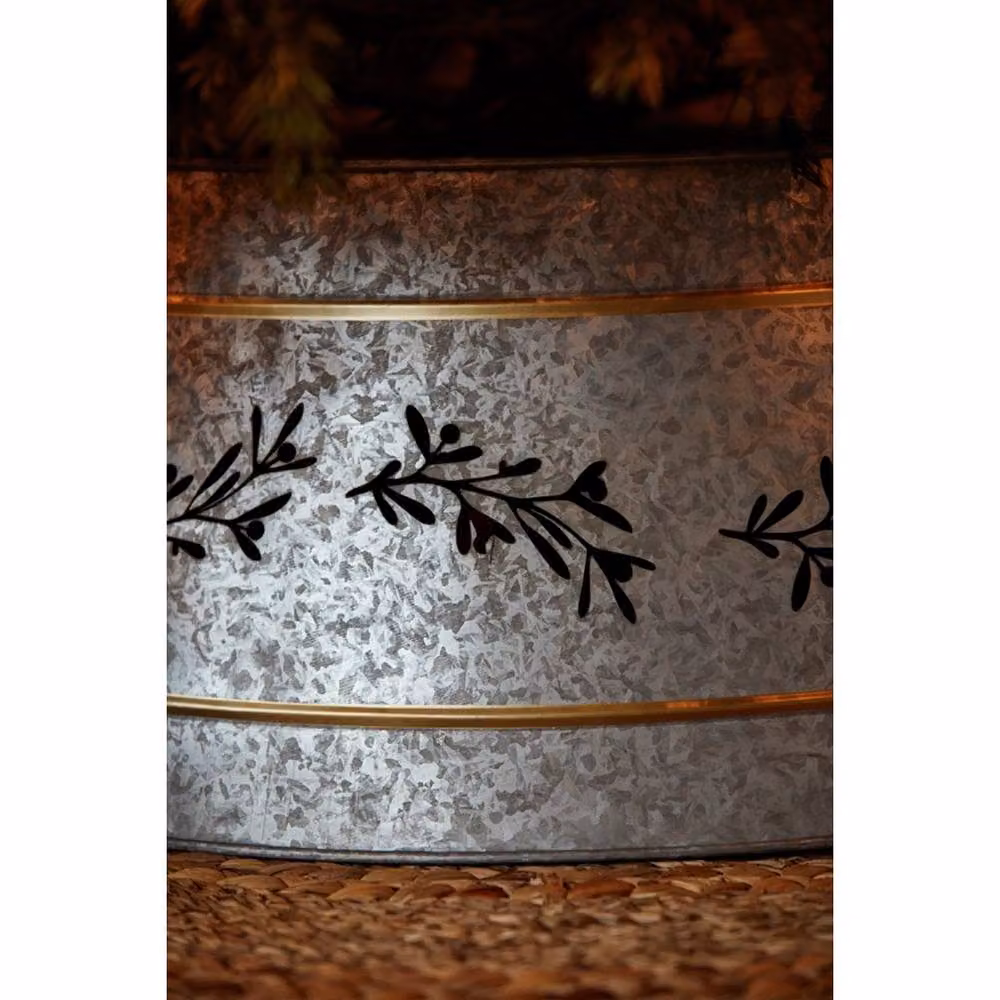 Lemon Pavilion Mistletoe Tree Skirt, Galvanised Iron in Grey, W67 x D25 x H67 cm – 2