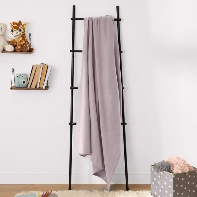 Dreamscene Plain Pink Fleece Throw Blanket