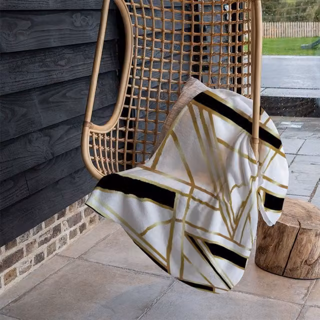 Benjamin Tate Design Golden Art Deco Fleece Blanket in Gold, W/D/H: 120 x 150 cm