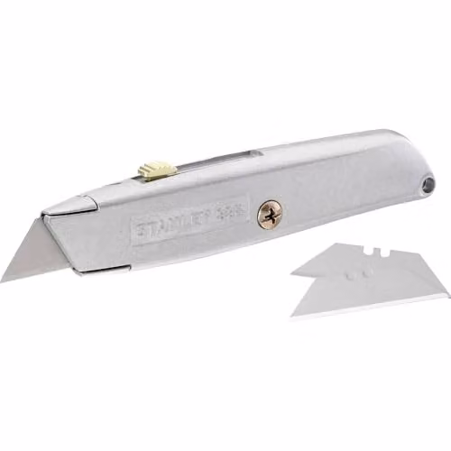 Stanley 9mm Snap-Off Retractable Utility Knife in Grey and Silver