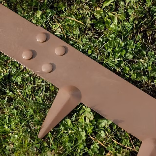 Primrose 5m Corten Steel Modular Garden Edging Pieces in Brown