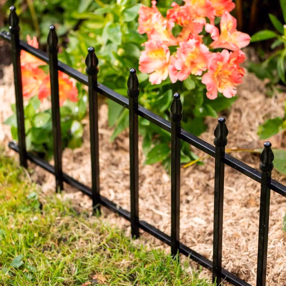 FLAVORA 3-Pack of Clarence Finial Metal Garden Borders in Black, W: 100 cm, H: 15 cm – 3