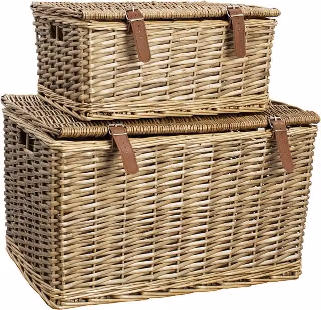 JVL Set of 2 Wicker Baskets in Beige and Brown