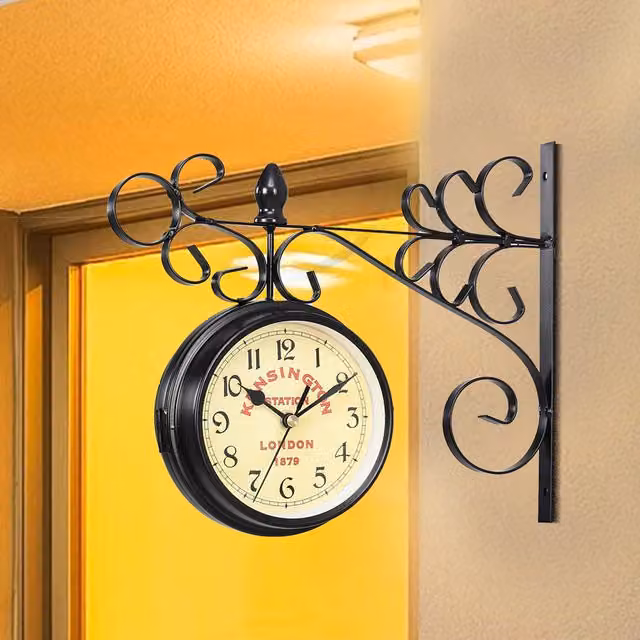 Livingandhome Industrial London Railway Round Analog Wall Clock in Black Metal
