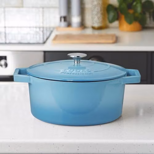 Cooks Professional Enamelled Cast Iron Casserole Dish with Lid and Handles, Blue, 26cm, 5.8l – 2