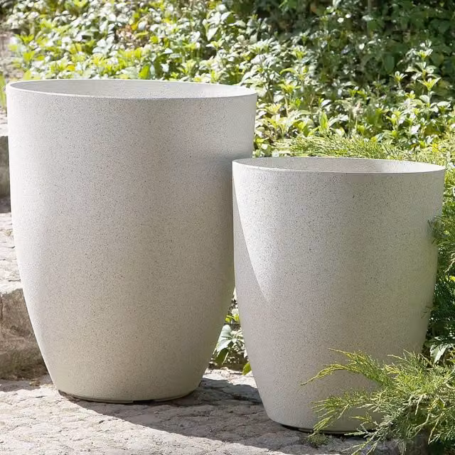 Wyld and Coco Arcadia Off-White Stone Fibre Clay Planter for Indoor or Outdoor Use, White, W/D/H: 35 x 35 x 42 cm – 1
