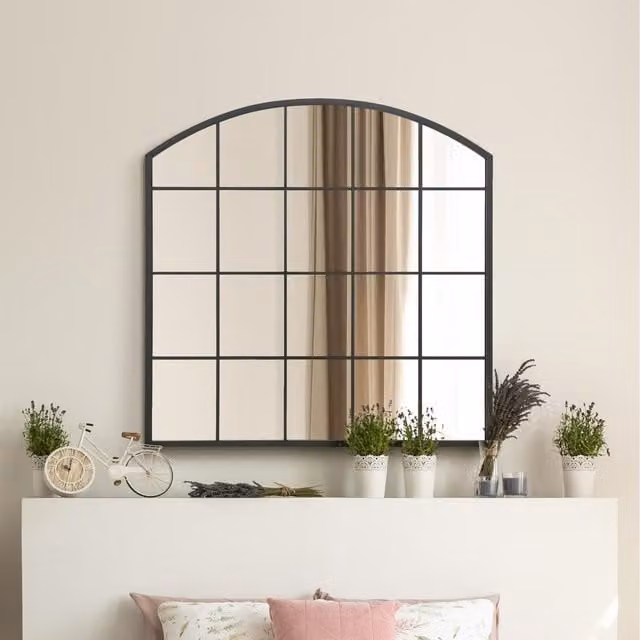 MirrorOutlet Arcus Modern Wall Mirror in Black and Gold