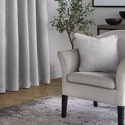 Curtina Textured Chenille Filled Square Cushion in Grey, 43 x 43 cm – 2