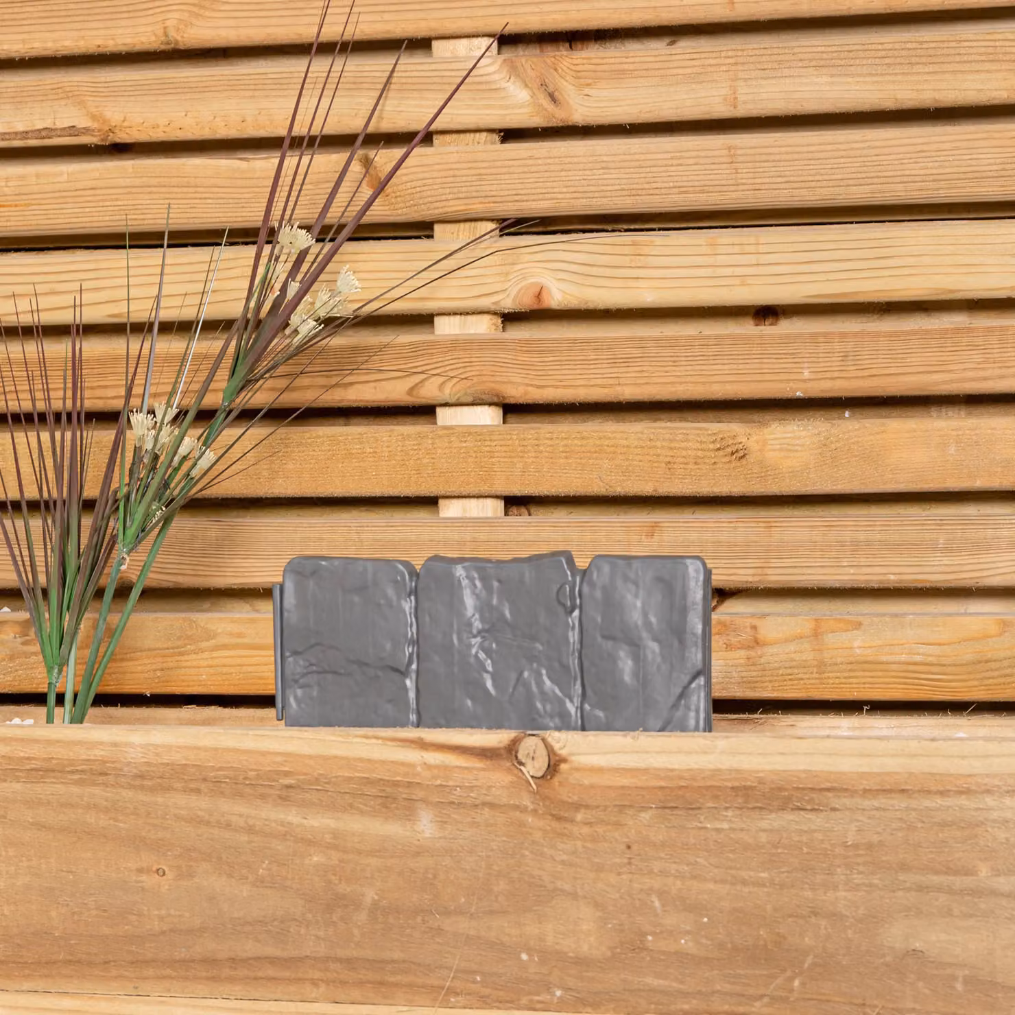 Samuel Alexander Set of 40 Grey Cobble Stone Effect Plastic Garden Edging Borders, 23cm – 2