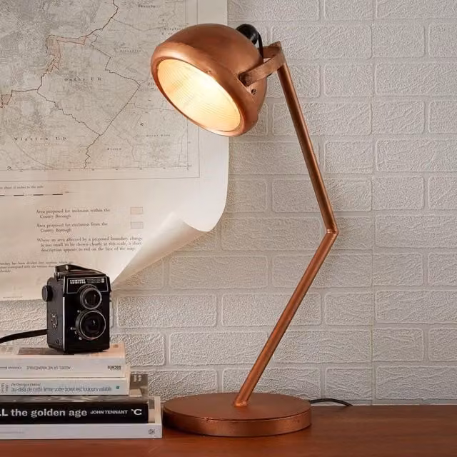 IH Design Round Metal Table Lamp in Gold/Brass with Replaceable Bulb