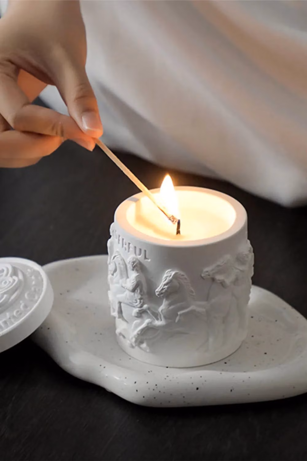 Living and Home Advanced Retro Cameo Scented Pillar Candle in White with Fresh Floral Fragrance – 3