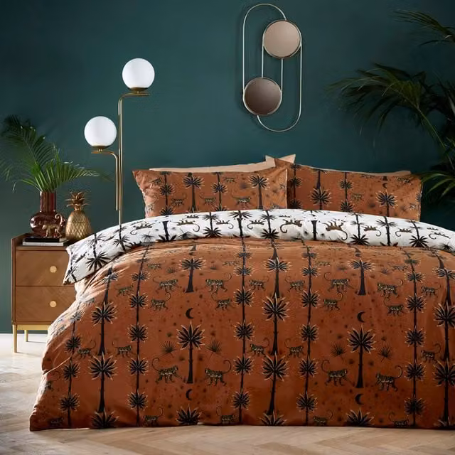 Desert Monkey Moroccan Animal Graphic Reversible Duvet Cover Set in Orange and White, 200 x 200 cm