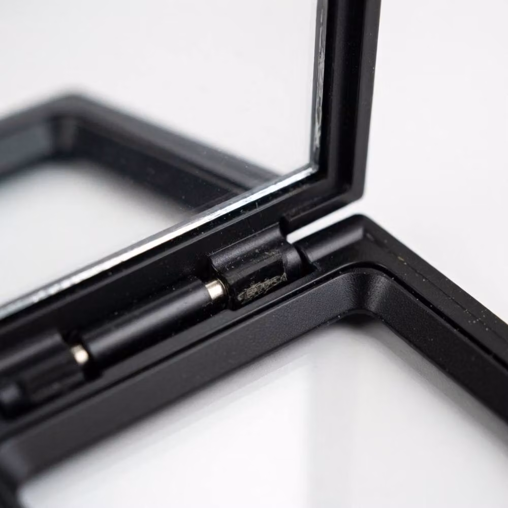 KDMD Small 3D Floating Frame Display, Black, Square Plastic Tabletop and Wall Frame, W/D/H: 7 x 7 x 7 cm – 2