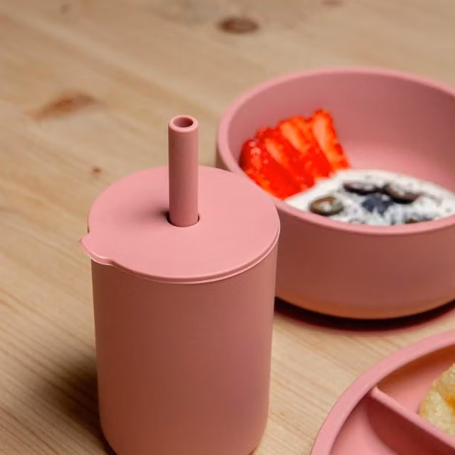 Tiny Dining 170ml Silicone Baby Training Cup with Straw and Lid, Pink
