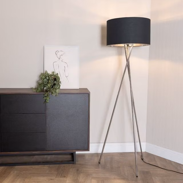 ValueLights Camden Chrome Tripod Floor Lamp in Silver and Black with Bulb Included